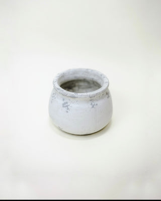 Shabby Pot