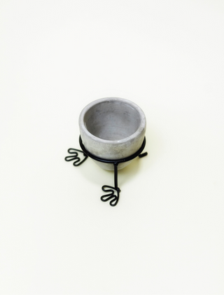 Mini Feet Standing Pot